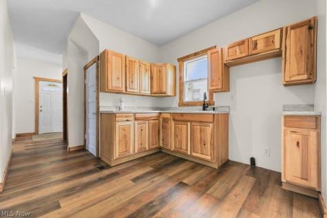 215 E Pennsylvania Avenue Sebring OH 44672