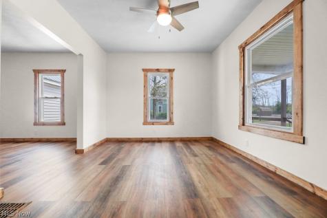 215 E Pennsylvania Avenue Sebring OH 44672