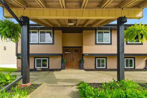 1730 Ledgewood Boulevard NE Massillon OH 44646