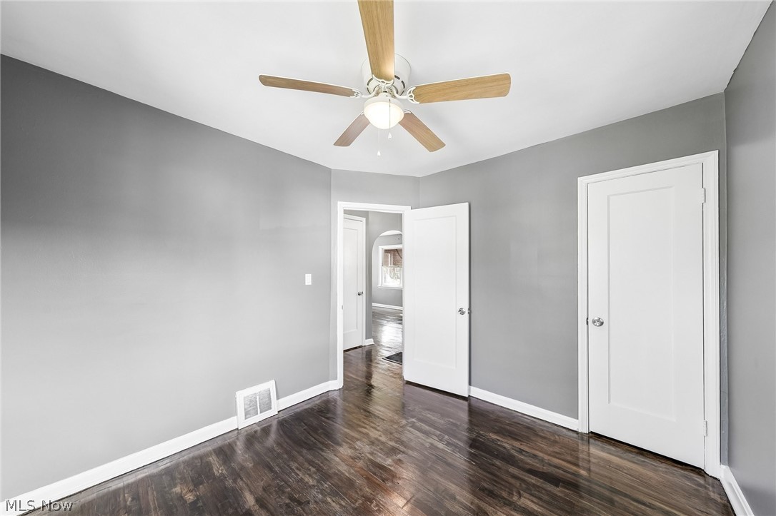 4097 E 154th Street Cleveland OH 44128