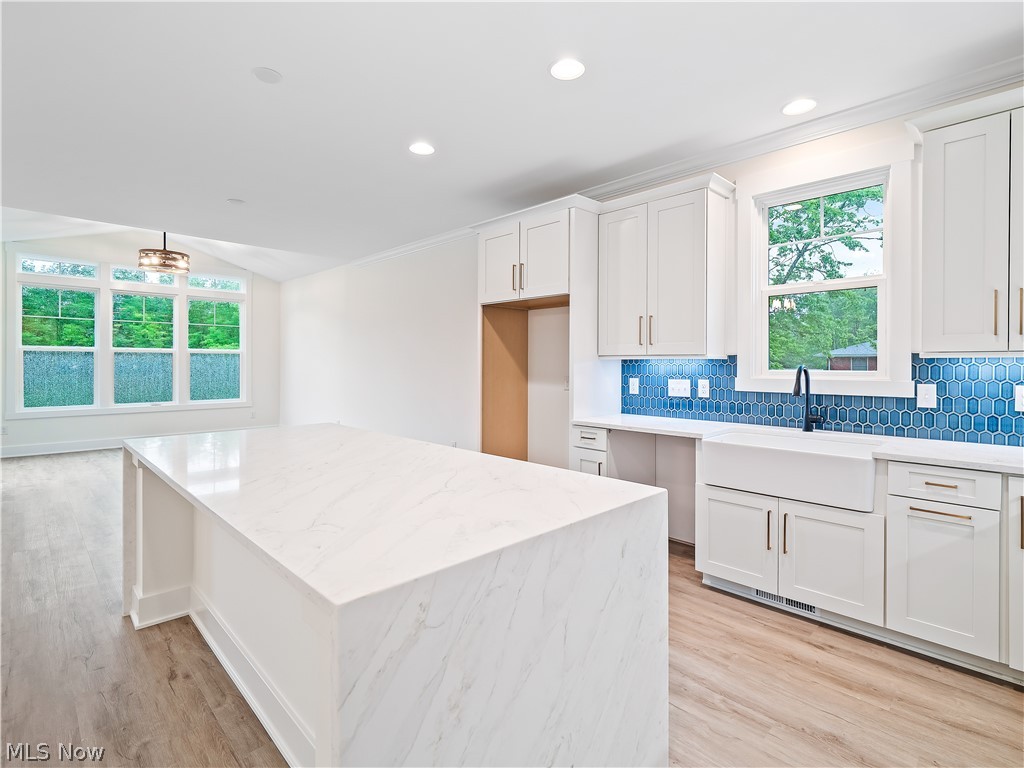 S/l 32 Brookside Lane North Ridgeville OH 44039