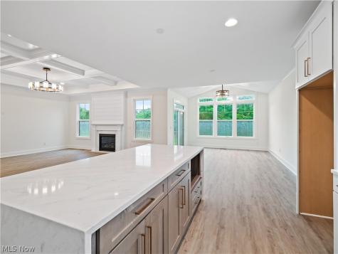 S/l 32 Brookside Lane North Ridgeville OH 44039