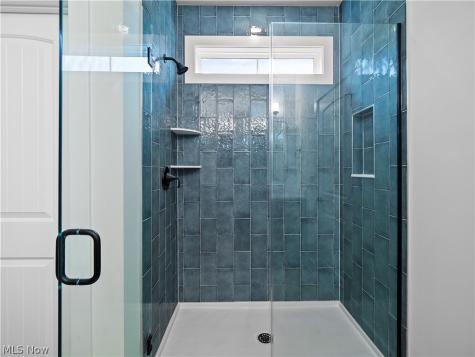 S/l 32 Brookside Lane North Ridgeville OH 44039