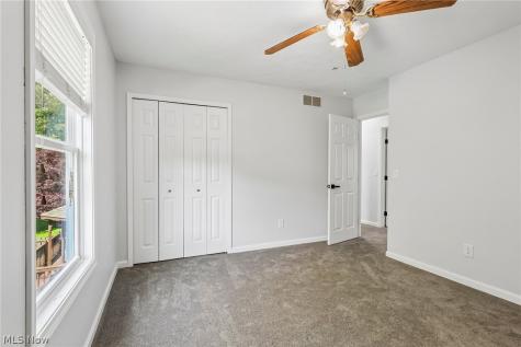 33973 Lincoln Avenue North Ridgeville OH 44039