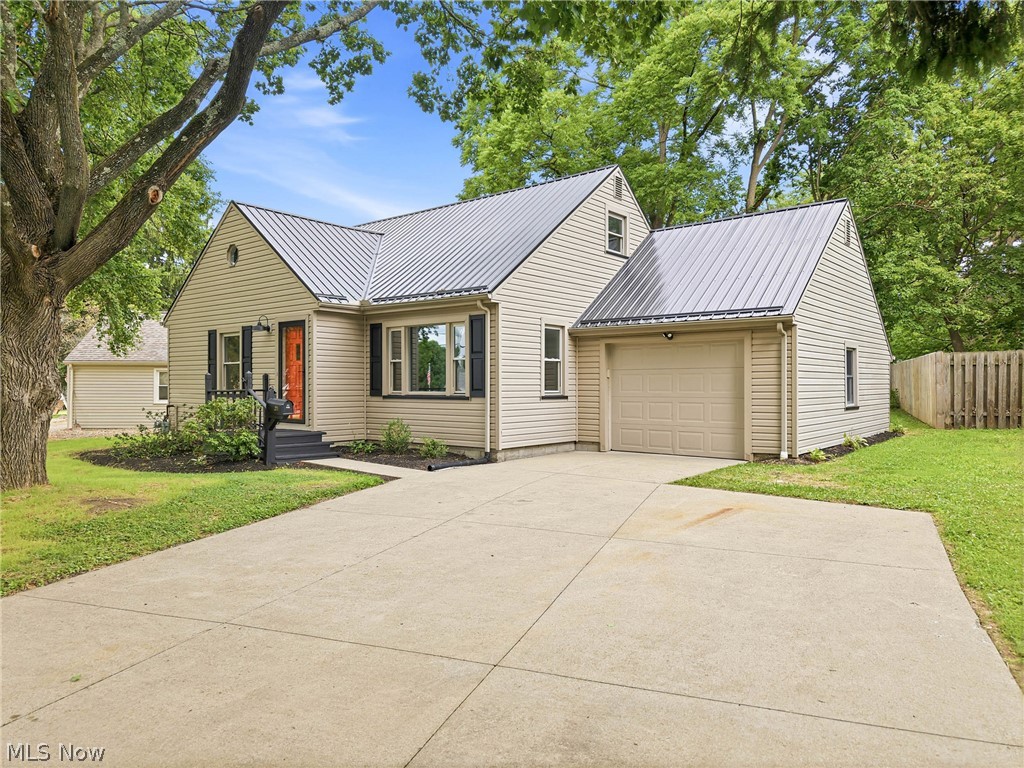 219 Aldrich Road Youngstown OH 44515