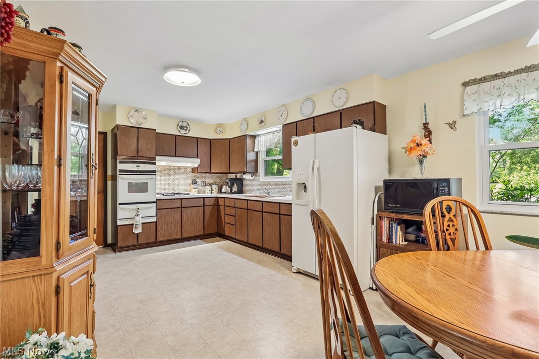2428 Antioch Road Perry OH 44081