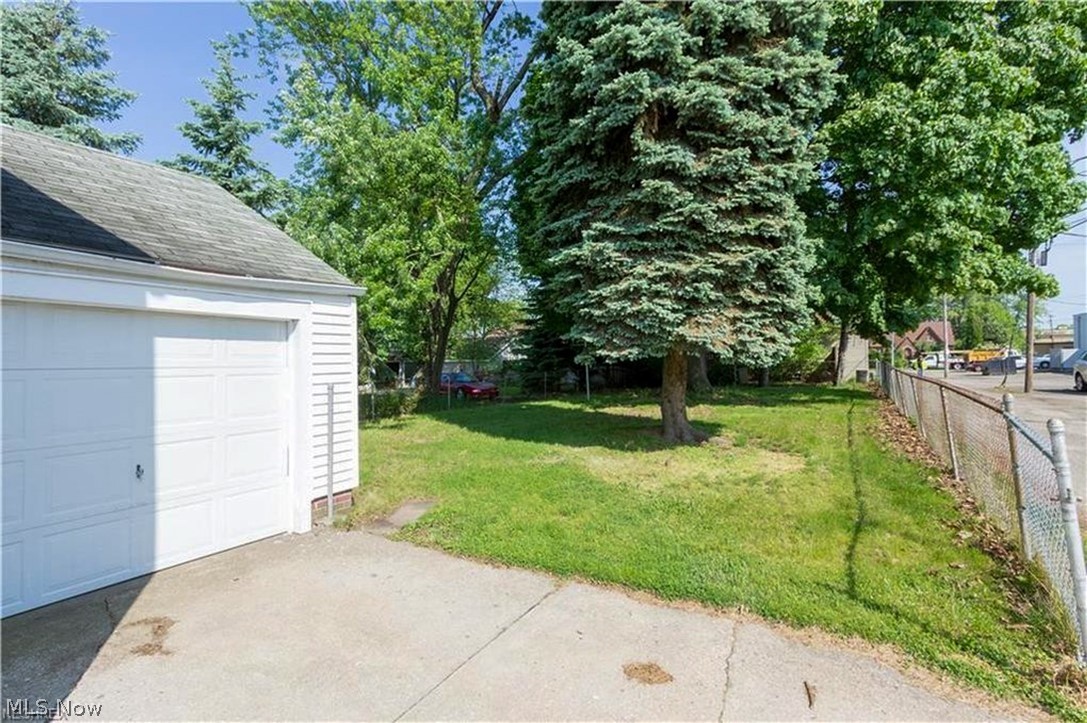 1341 Ridgeway Place NW Canton OH 44709