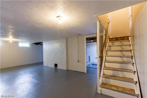 1341 Ridgeway Place NW Canton OH 44709