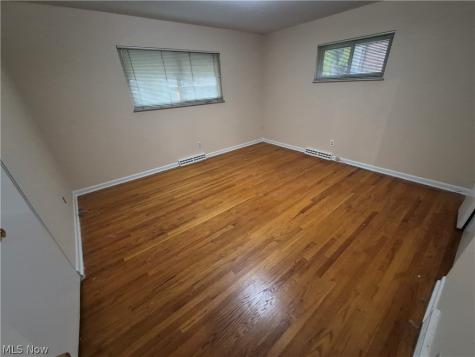 6697 Greenbriar Drive Parma Heights OH 44130