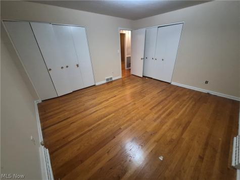 6697 Greenbriar Drive Parma Heights OH 44130