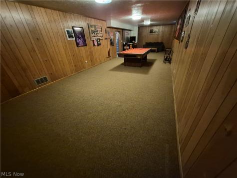 6697 Greenbriar Drive Parma Heights OH 44130