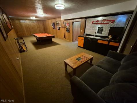 6697 Greenbriar Drive Parma Heights OH 44130
