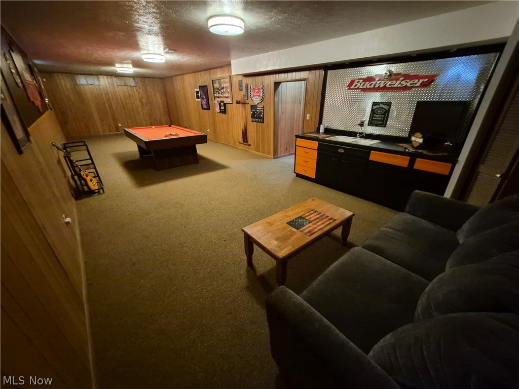 6697 Greenbriar Drive Parma Heights OH 44130