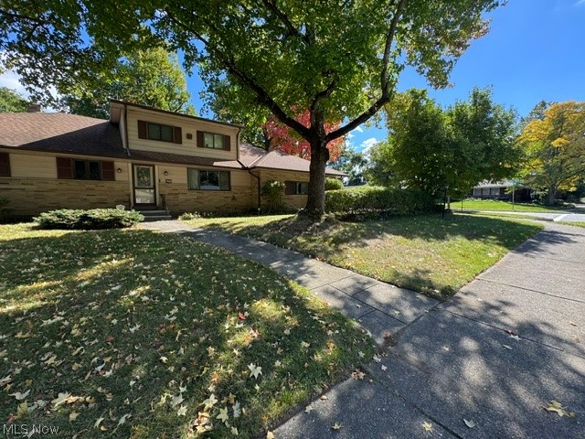 6697 Greenbriar Drive Parma Heights OH 44130