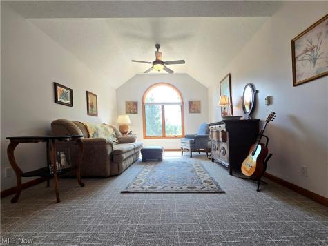 47550 Hughes Road Wellington OH 44090