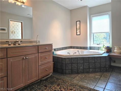 47550 Hughes Road Wellington OH 44090