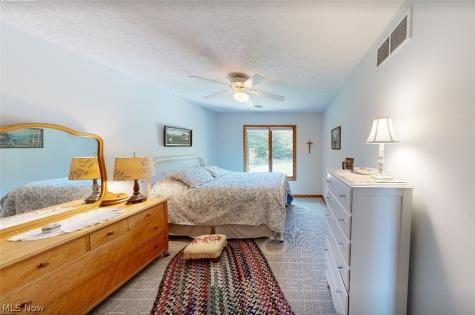 47550 Hughes Road Wellington OH 44090