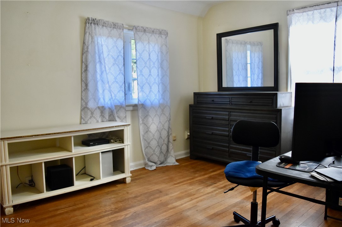 16252 Oakhill Road Cleveland Heights OH 44112