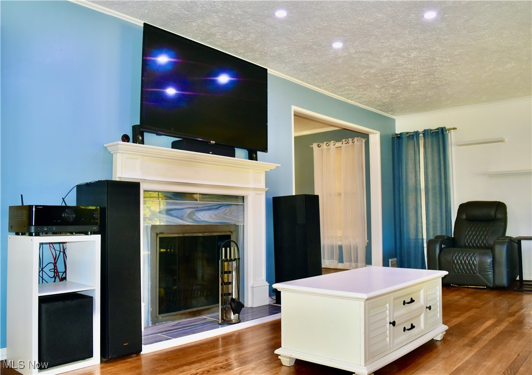 16252 Oakhill Road Cleveland Heights OH 44112