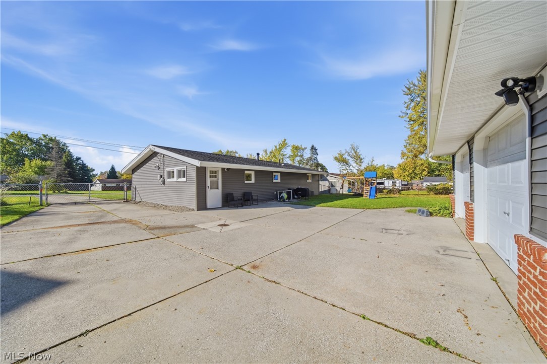 1725 Pike Parkway Streetsboro OH 44241