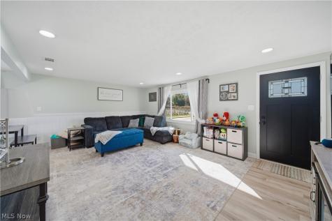 1725 Pike Parkway Streetsboro OH 44241