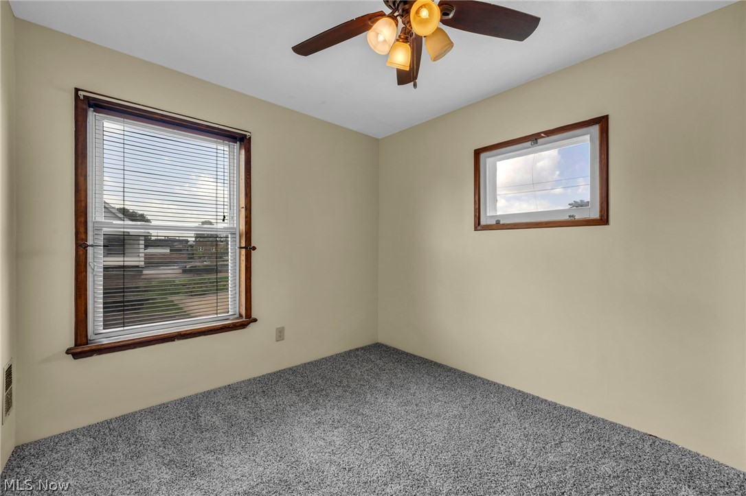 4301 Gamma Avenue Newburgh Heights OH 44105