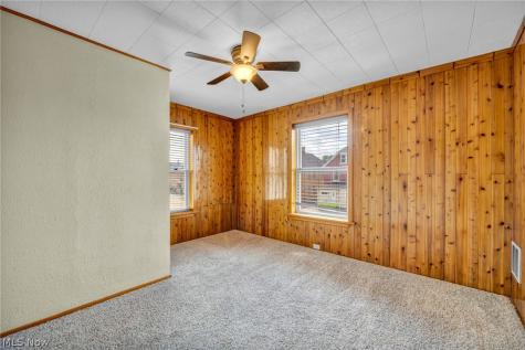 4301 Gamma Avenue Newburgh Heights OH 44105