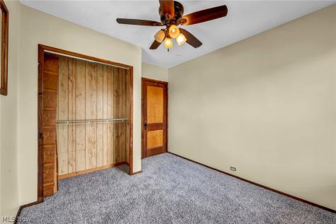 4301 Gamma Avenue Newburgh Heights OH 44105