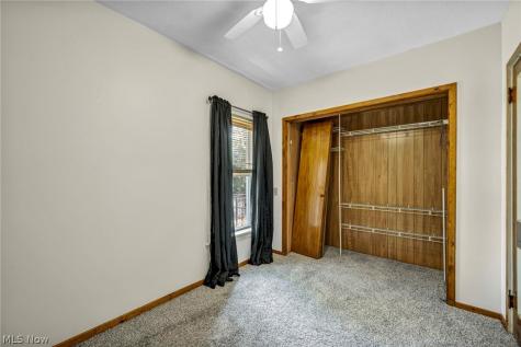4301 Gamma Avenue Newburgh Heights OH 44105