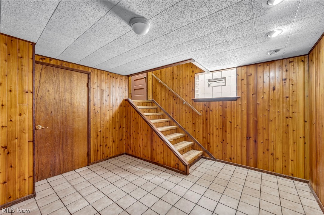 4301 Gamma Avenue Newburgh Heights OH 44105