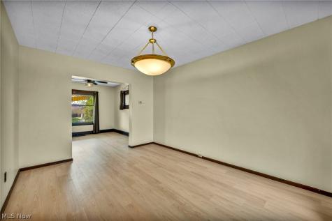 4301 Gamma Avenue Newburgh Heights OH 44105