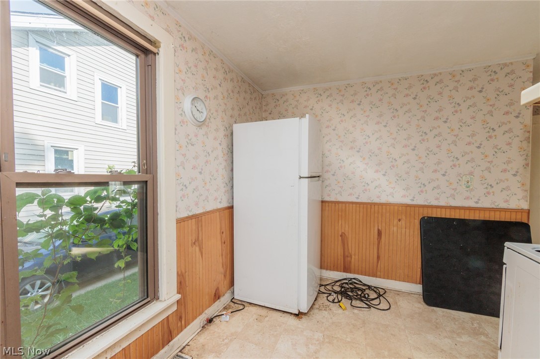 20861 Woodstock Avenue Fairview Park OH 44126