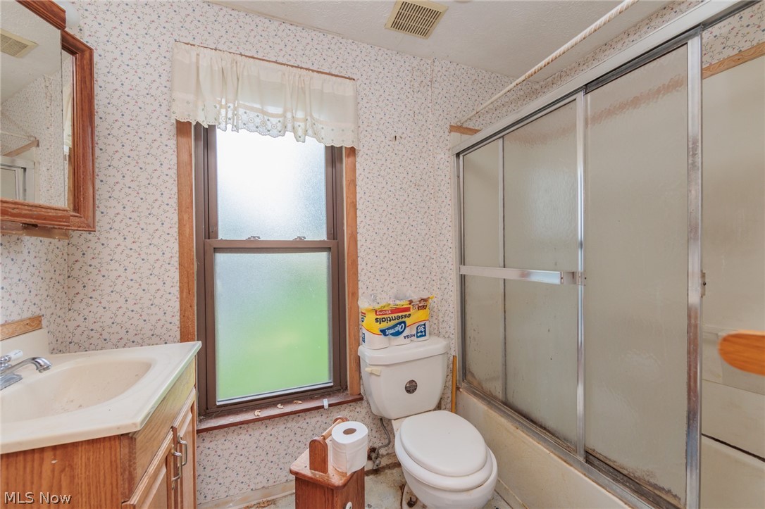 20861 Woodstock Avenue Fairview Park OH 44126