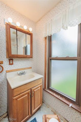 20861 Woodstock Avenue Fairview Park OH 44126