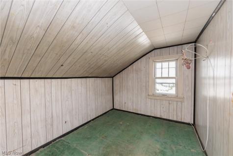 20861 Woodstock Avenue Fairview Park OH 44126