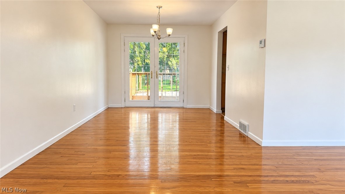 6820 Chadbourne Drive North Olmsted OH 44070