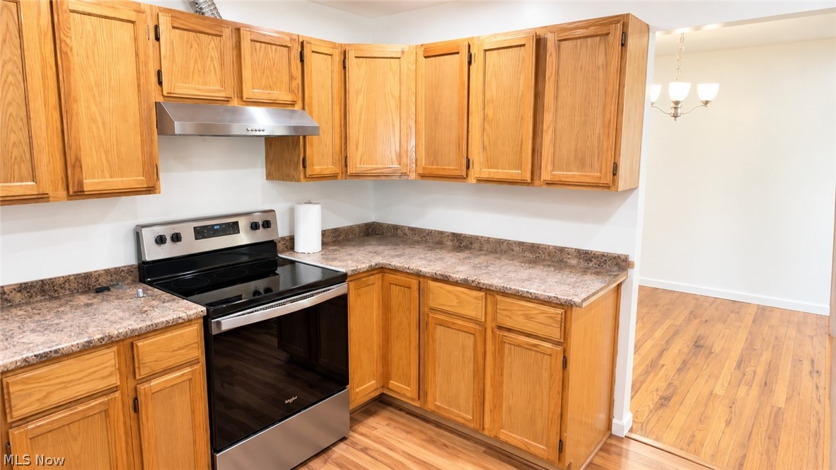 6820 Chadbourne Drive North Olmsted OH 44070
