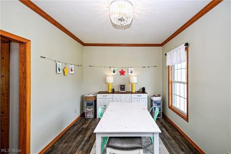 1295 Cheverton Avenue Louisville OH 44641