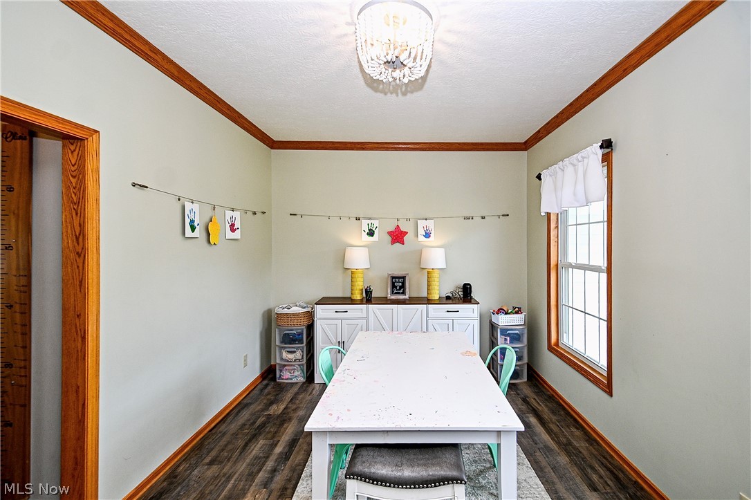 1295 Cheverton Avenue Louisville OH 44641