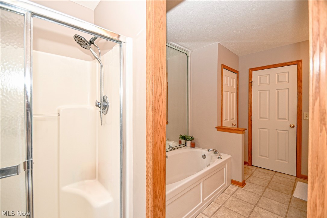 1295 Cheverton Avenue Louisville OH 44641