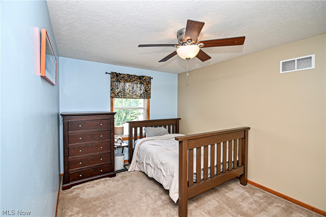 1295 Cheverton Avenue Louisville OH 44641