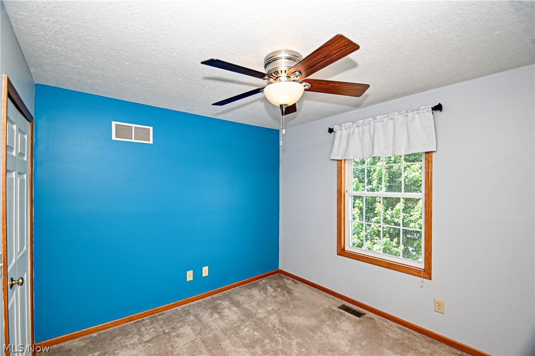 1295 Cheverton Avenue Louisville OH 44641