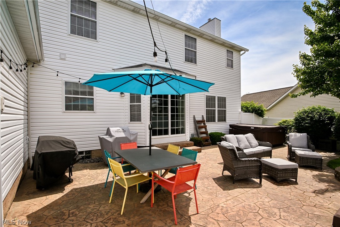 1295 Cheverton Avenue Louisville OH 44641