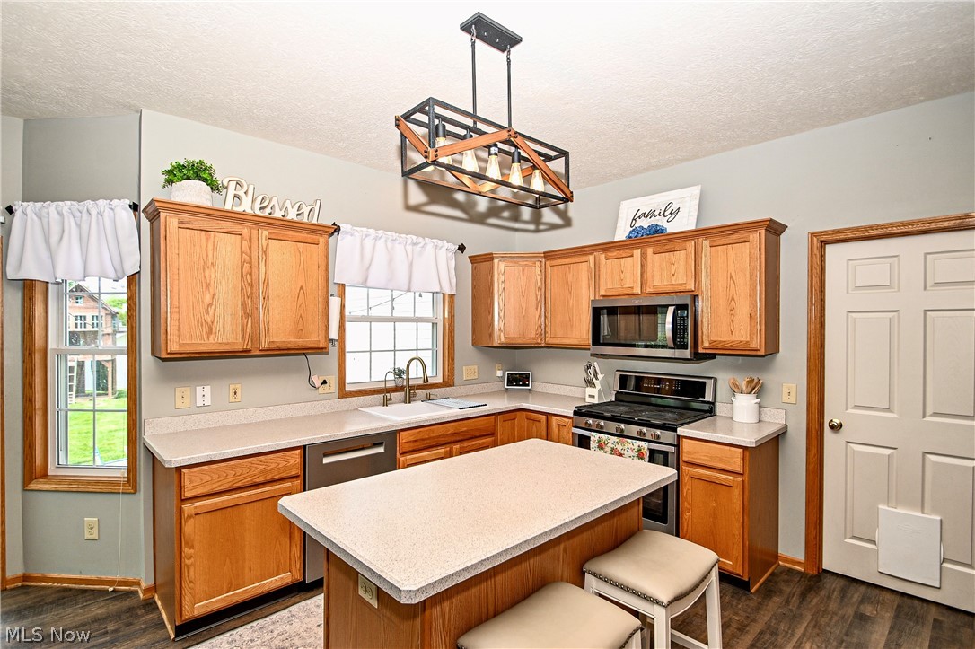 1295 Cheverton Avenue Louisville OH 44641