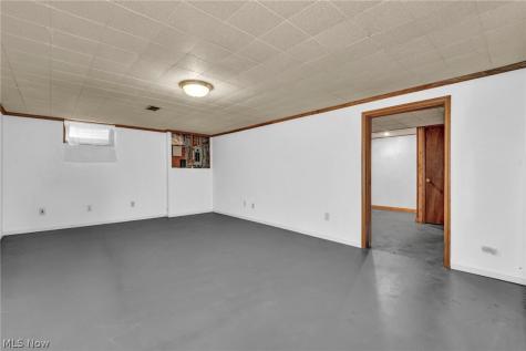 1048 Sherwood Drive Macedonia OH 44056