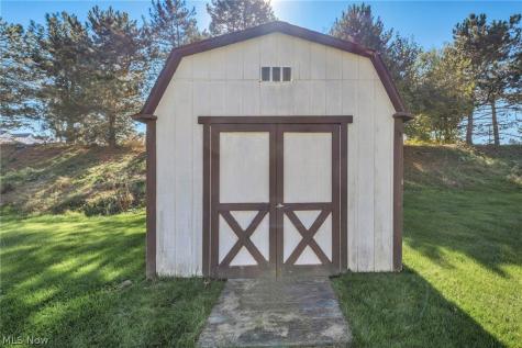 1048 Sherwood Drive Macedonia OH 44056
