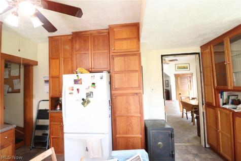 13912 Kauffman Avenue Sterling OH 44276