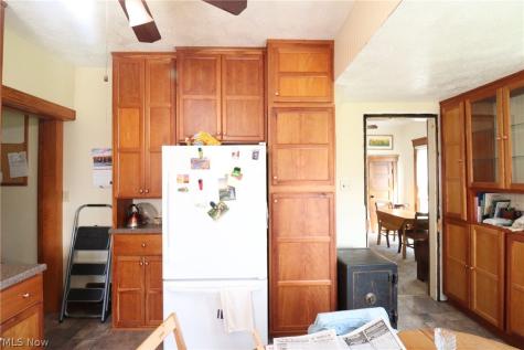 13912 Kauffman Avenue Sterling OH 44276