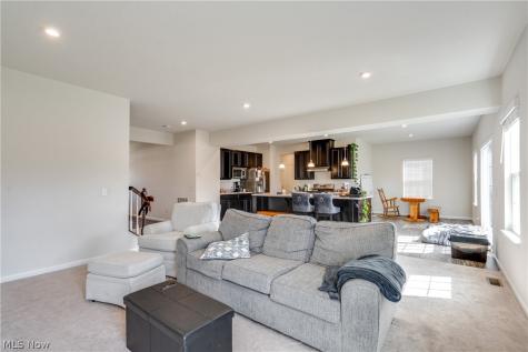 2326 Orchard Circle Ravenna OH 44266