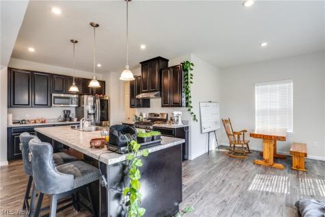 2326 Orchard Circle Ravenna OH 44266